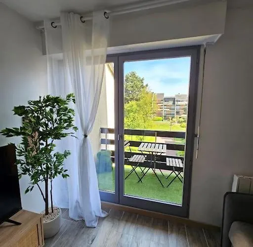 Convivialité Au Calme Apartamento *